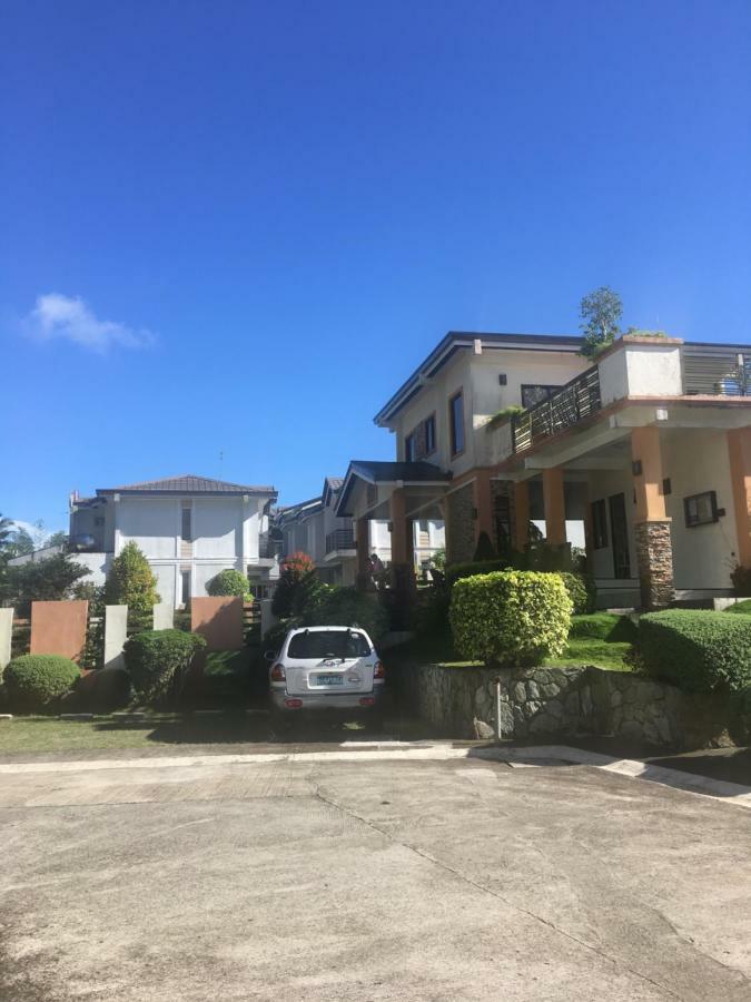Tagaytay Hampton Villa Tagaytay City Esterno foto